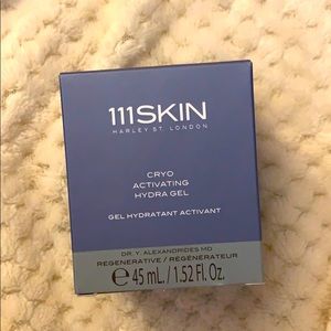 111Skin Cryo Activating Hydra Gel.